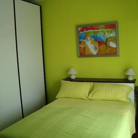 Casa Istria Al Mare 1 호텔 Karpinjan
